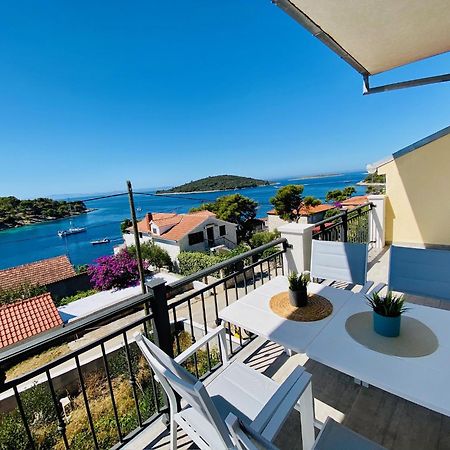Apartament Lemony Maslinica Zewnętrze zdjęcie