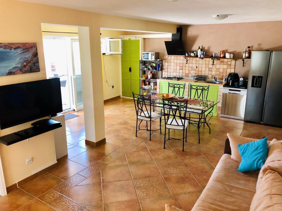 Apartament Lemony Maslinica Pokój zdjęcie